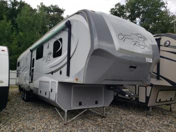  Salvage Open 5th Wheel