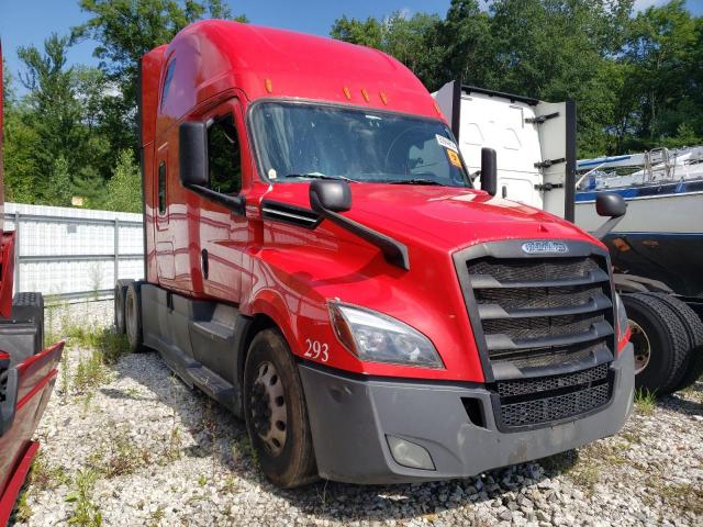  Salvage Freightliner Cascadia 1