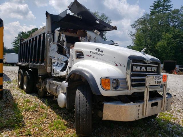  Salvage Mack 700 Cv700