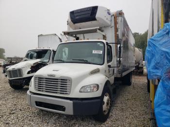  Salvage Freightliner M2 106 Med