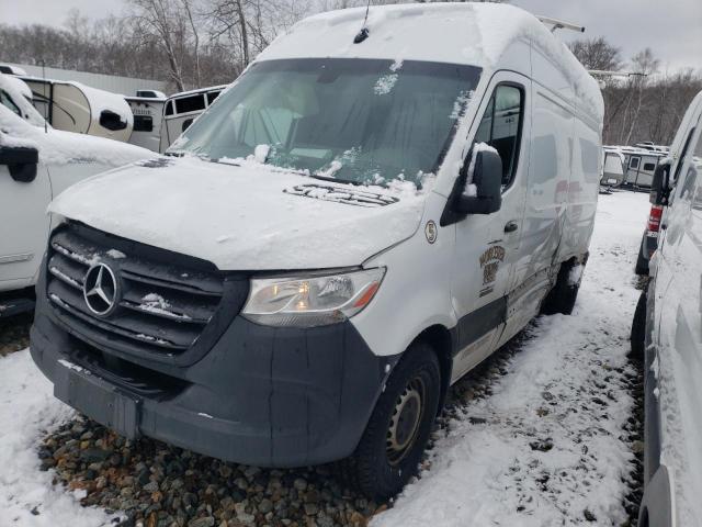  Salvage Mercedes-Benz Sprinter