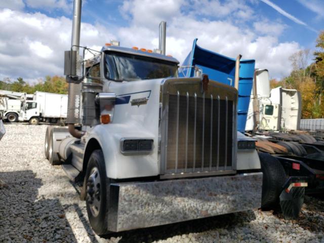  Salvage Kenworth Constructi