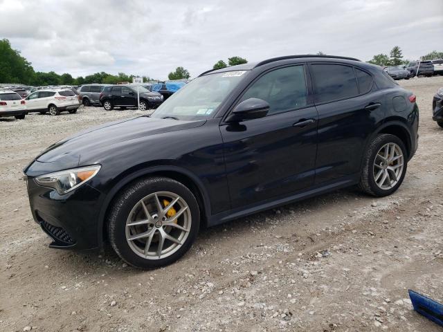  Salvage Alfa Romeo Stelvio