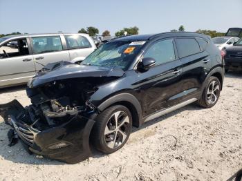  Salvage Hyundai TUCSON