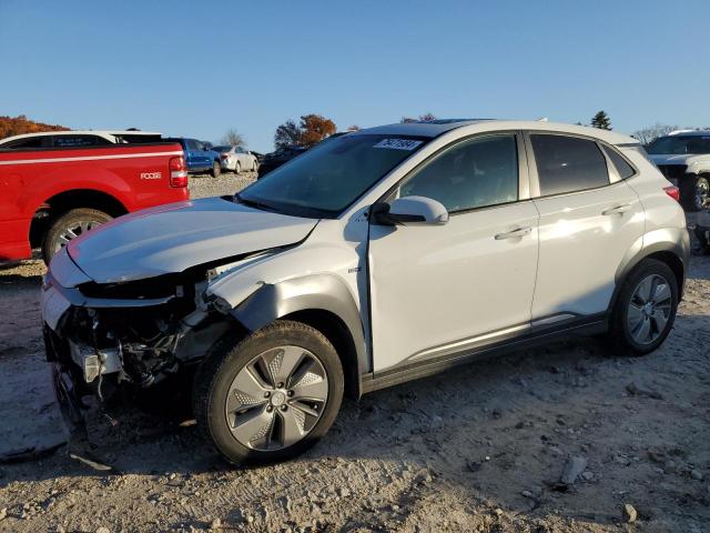  Salvage Hyundai KONA