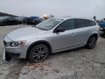  Salvage Volvo V60