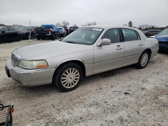  Salvage Lincoln Towncar