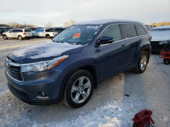  Salvage Toyota Highlander