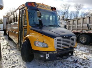  Salvage Freightliner Chassis B2