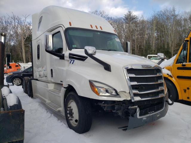  Salvage Freightliner Cascadia 1