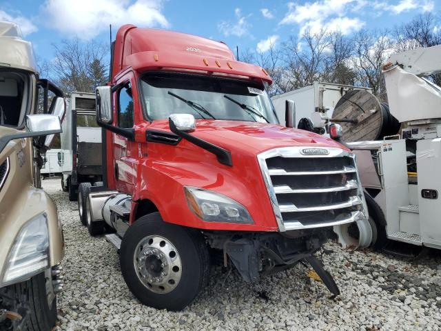  Salvage Freightliner Cascadia