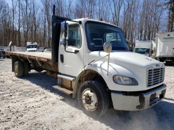  Salvage Freightliner M2 106 Med