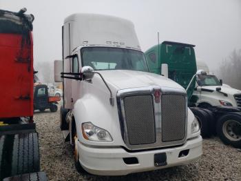  Salvage Kenworth T680