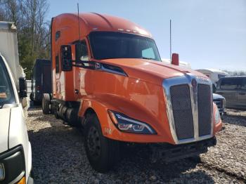  Salvage Kenworth T680