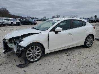  Salvage Mazda 3