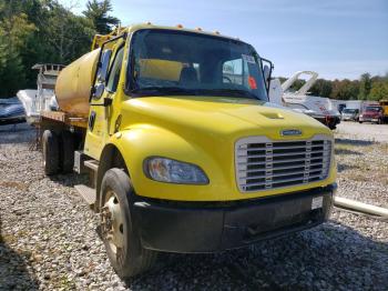  Salvage Freightliner M2 106 Med