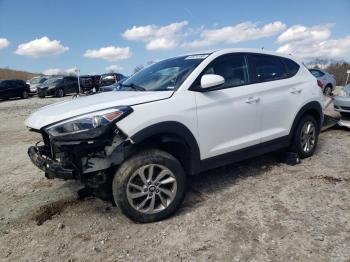  Salvage Hyundai TUCSON