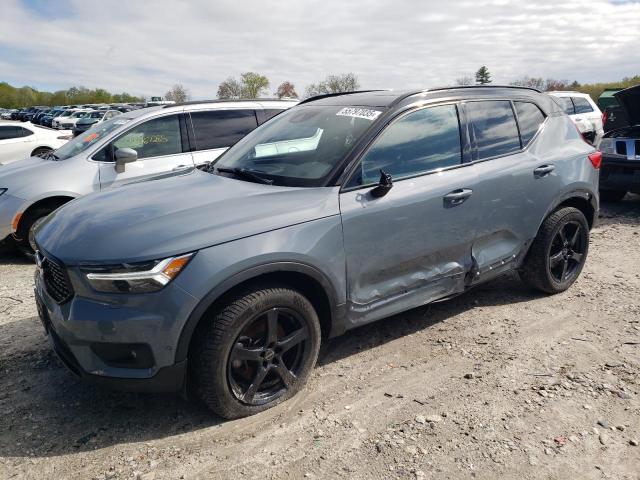  Salvage Volvo XC40