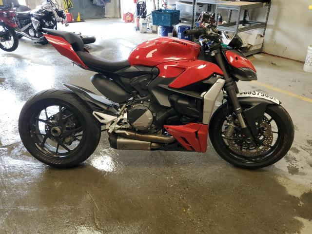  Salvage Ducati Streetfigh