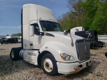 Salvage Kenworth T680