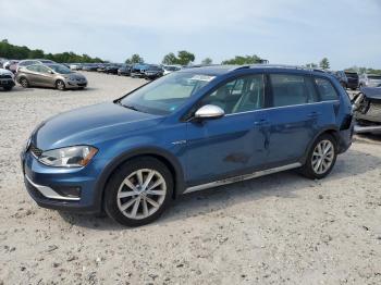  Salvage Volkswagen Golf