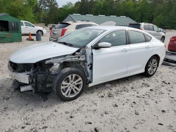 Salvage Chrysler 200