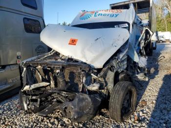  Salvage Nissan Nv