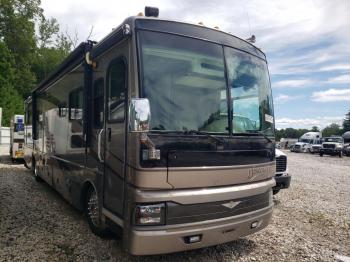  Salvage Freightliner Fleetwood