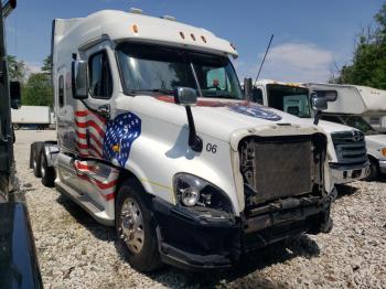  Salvage Freightliner Cascadia