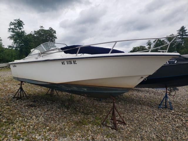  Salvage Edgewater Water Boat