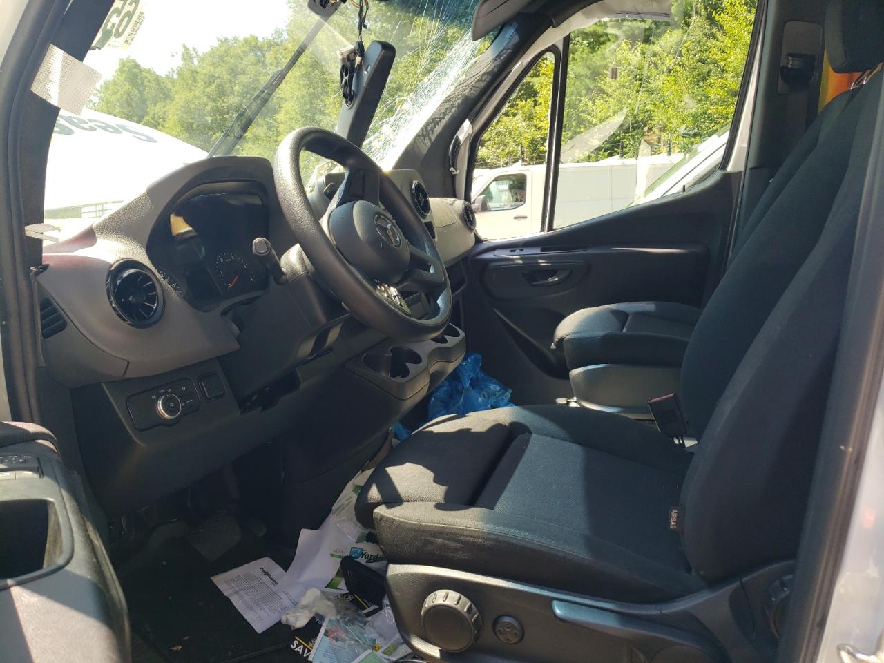 Mercedes-Benz Sprinter 3500 Image 11