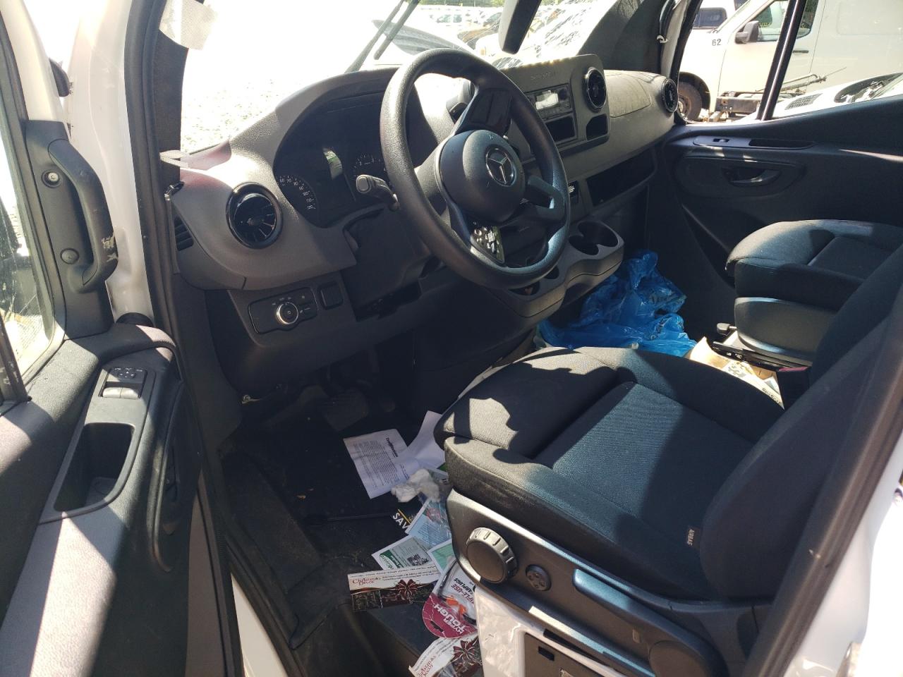 Mercedes-Benz Sprinter 3500 Image 12