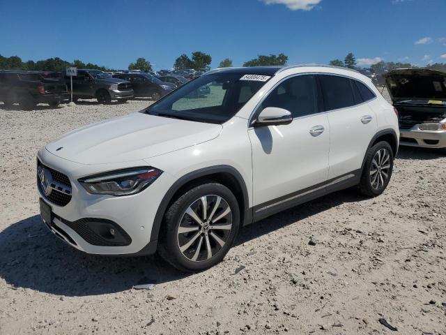  Salvage Mercedes-Benz GLA