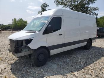  Salvage Mercedes-Benz Sprinter