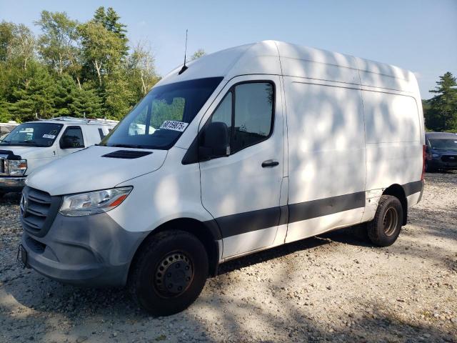  Salvage Mercedes-Benz Sprinter