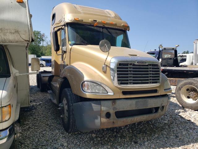  Salvage Freightliner Columbia