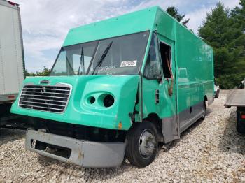  Salvage Freightliner Chassis M