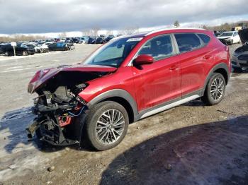  Salvage Hyundai TUCSON