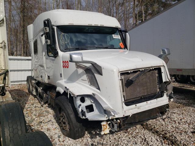  Salvage Volvo Vn