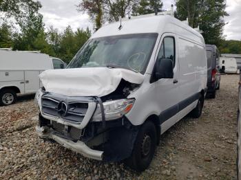  Salvage Mercedes-Benz Sprinter