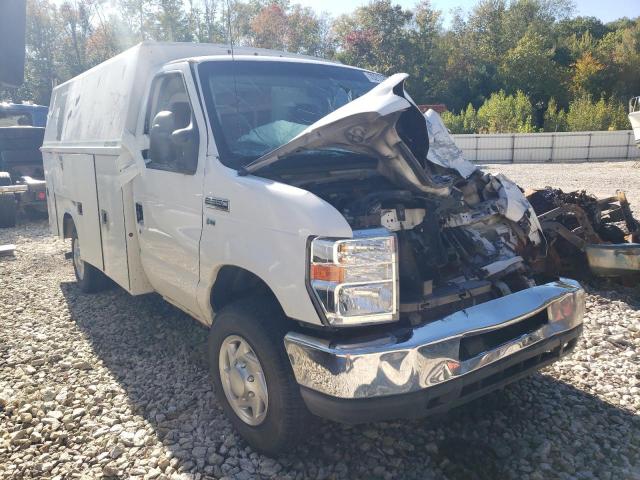 Ford Econoline E350 Super Duty Cutaway Van Image 12