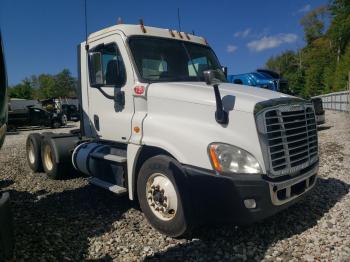  Salvage Freightliner Cascadia