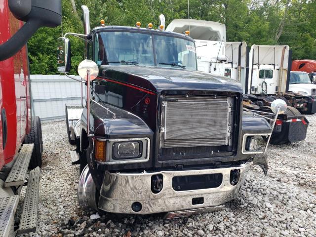  Salvage Mack Pinnacle