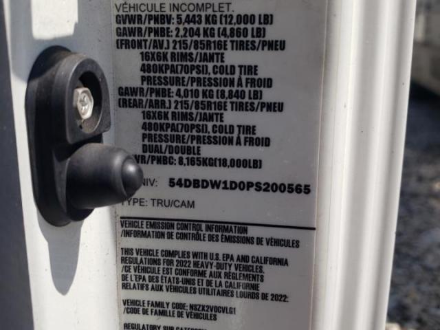 Chevrolet 3500 Image 11