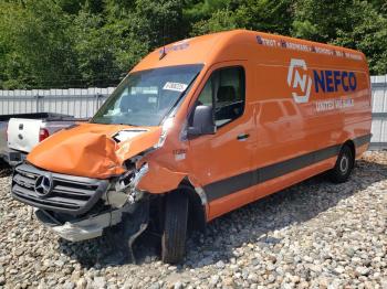  Salvage Mercedes-Benz Sprinter