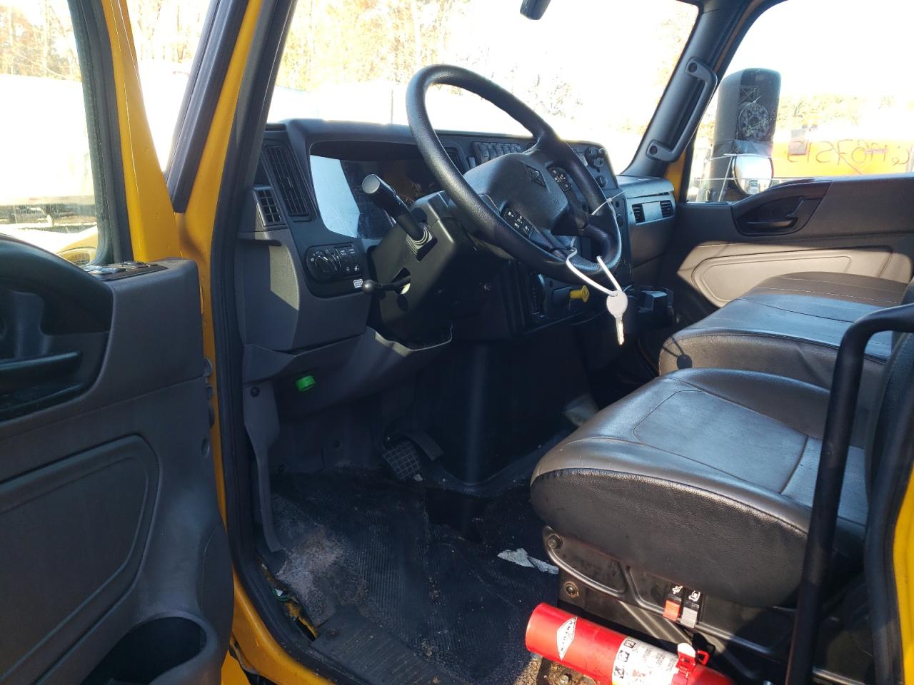 International Mv607 Image 7