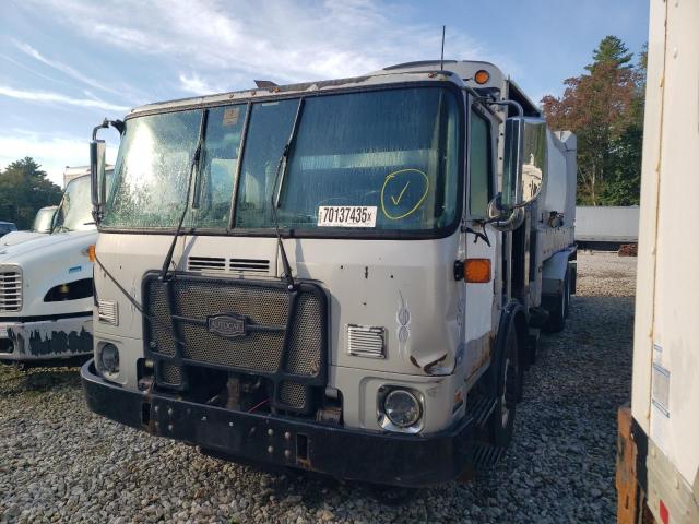 Autocar Llc Xpeditor Image 2