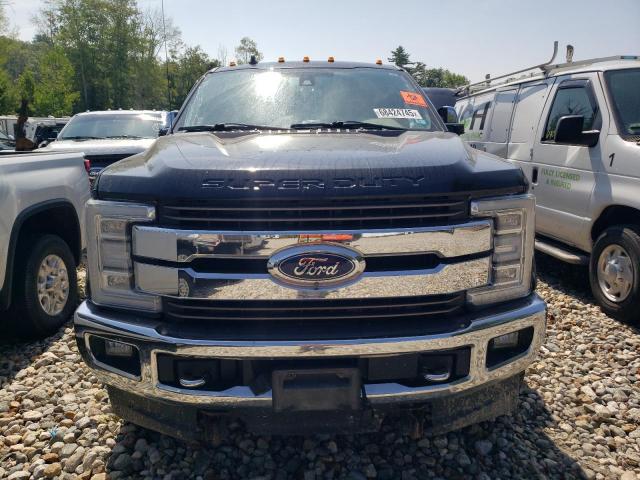 Ford F-350 Super Duty Image 11