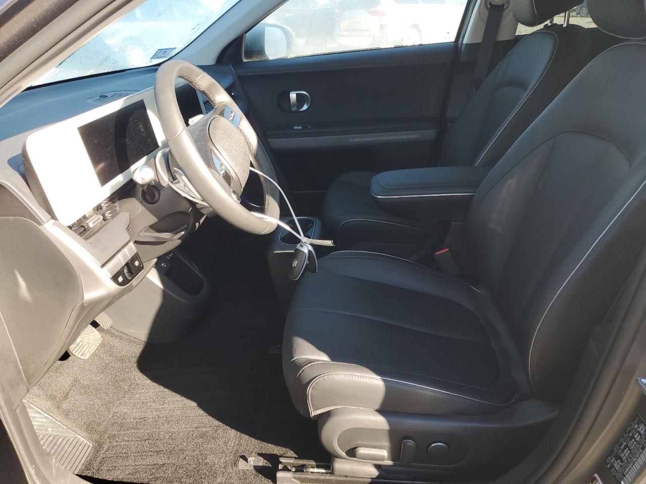 Hyundai Ioniq Sel Image 8