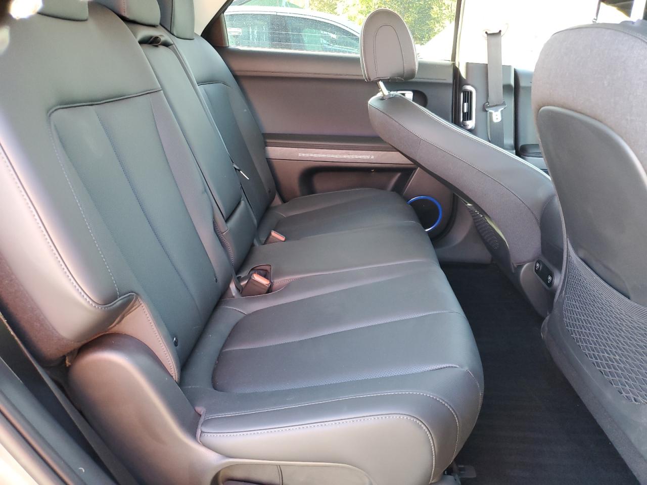 Hyundai Ioniq Sel Image 11